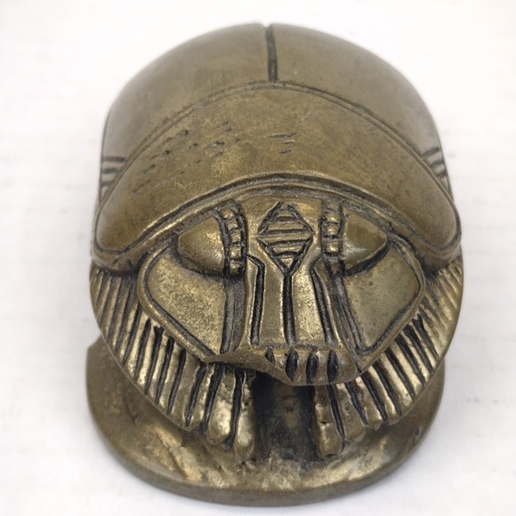 3.5" VINTAGE BRASS SCARAB PAPERWEIGHT FIGURE HIEROGLYPHICS ANTIQUE ARTISAN - Picture 3 of 11